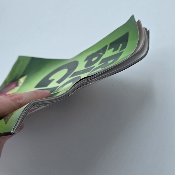 Maxim Magazine March 2009 Eliza Dushku Issue - Picture 6 of 8